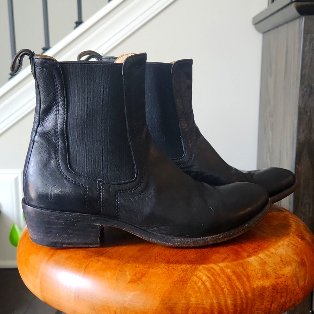 Frye Melissa Gored Chelsea Boot | 7.5